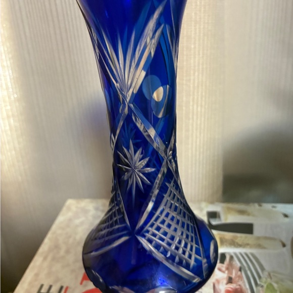 Cobalt Blue Cut to Clear Glass Vase Vintage - Picture 2 of 8